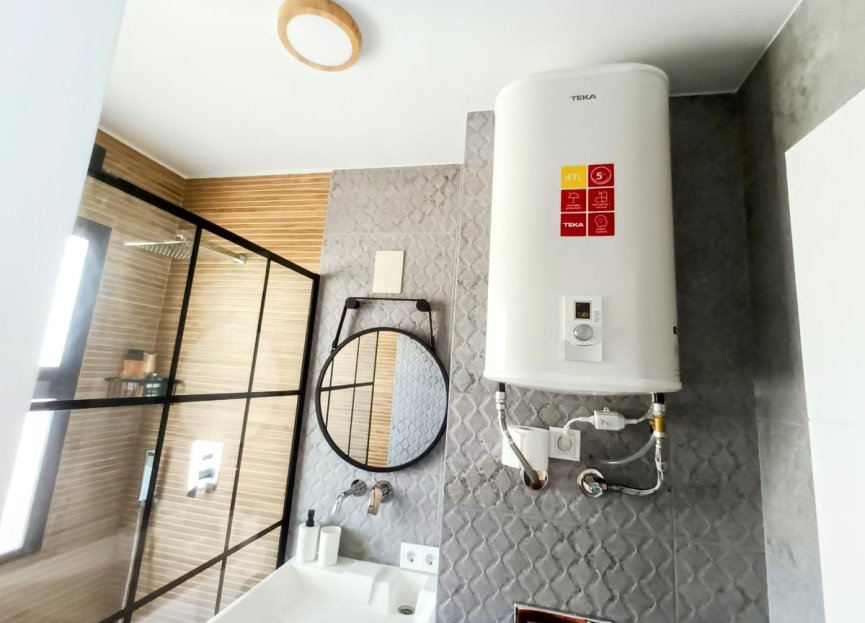 Resale - Apartment - Middle Floor Apartment - Benalmádena - Benalmadena Costa