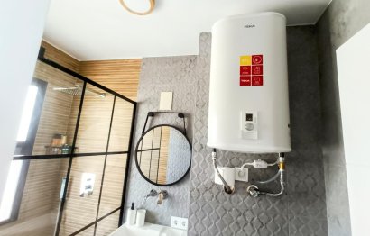 Resale - Apartment - Middle Floor Apartment - Benalmádena - Benalmadena Costa