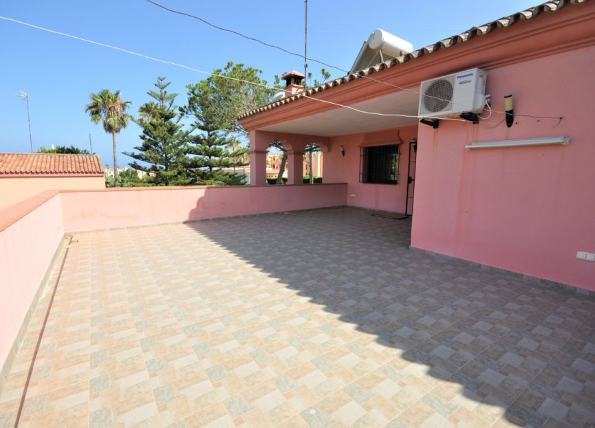 Resale - House - Detached Villa - Casares - Casares Playa