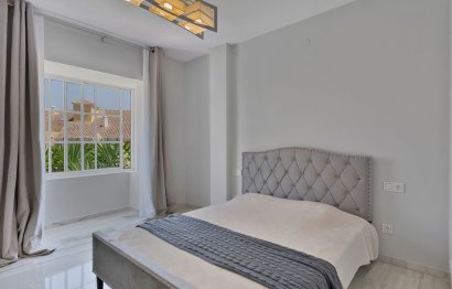 Resale - Apartment - Penthouse - Estepona - Bel Air