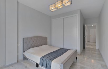 Resale - Apartment - Penthouse - Estepona - Bel Air