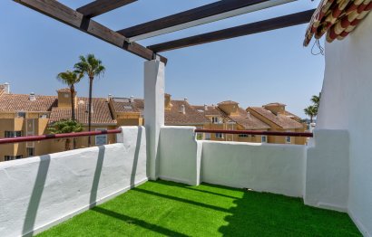 Resale - Apartment - Penthouse - Estepona - Bel Air