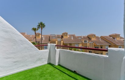 Resale - Apartment - Penthouse - Estepona - Bel Air