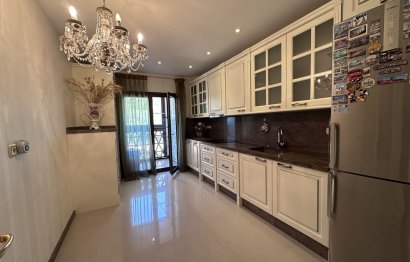 Resale - Apartment - Middle Floor Apartment - Marbella - The Golden Mile