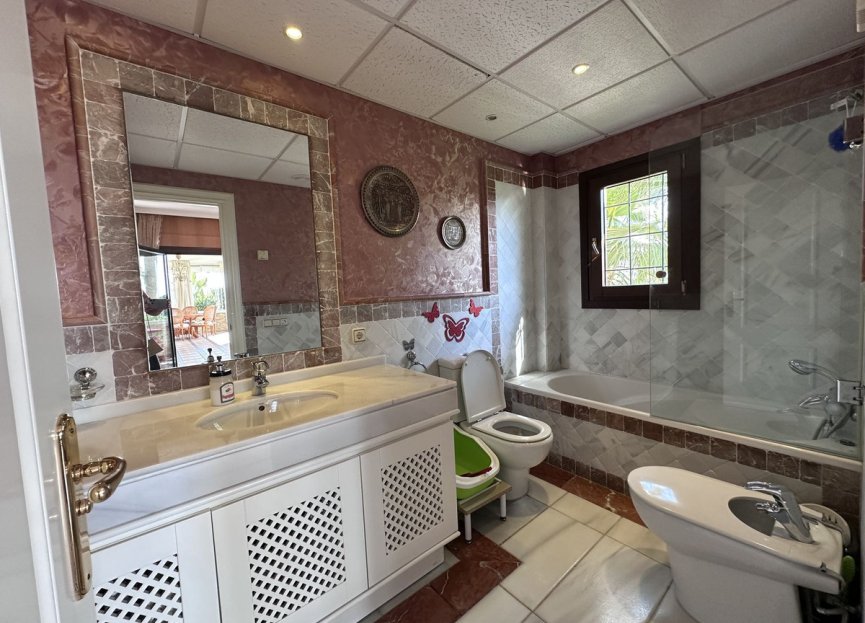 Resale - Apartment - Middle Floor Apartment - Marbella - The Golden Mile