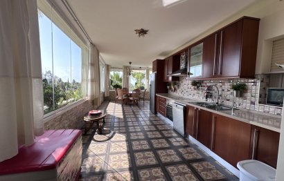 Resale - Apartment - Middle Floor Apartment - Marbella - The Golden Mile