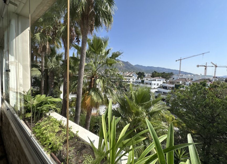 Resale - Apartment - Middle Floor Apartment - Marbella - The Golden Mile