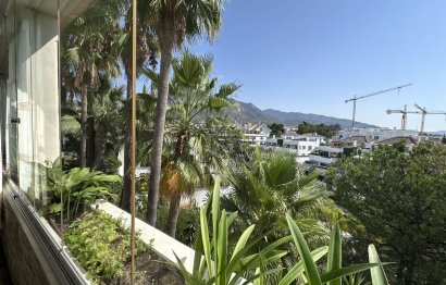 Resale - Apartment - Middle Floor Apartment - Marbella - The Golden Mile