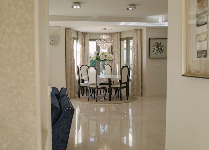 Resale - House - Detached Villa - Marbella - Marbella Centro