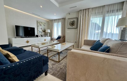 Resale - House - Detached Villa - Marbella - Marbella Centro