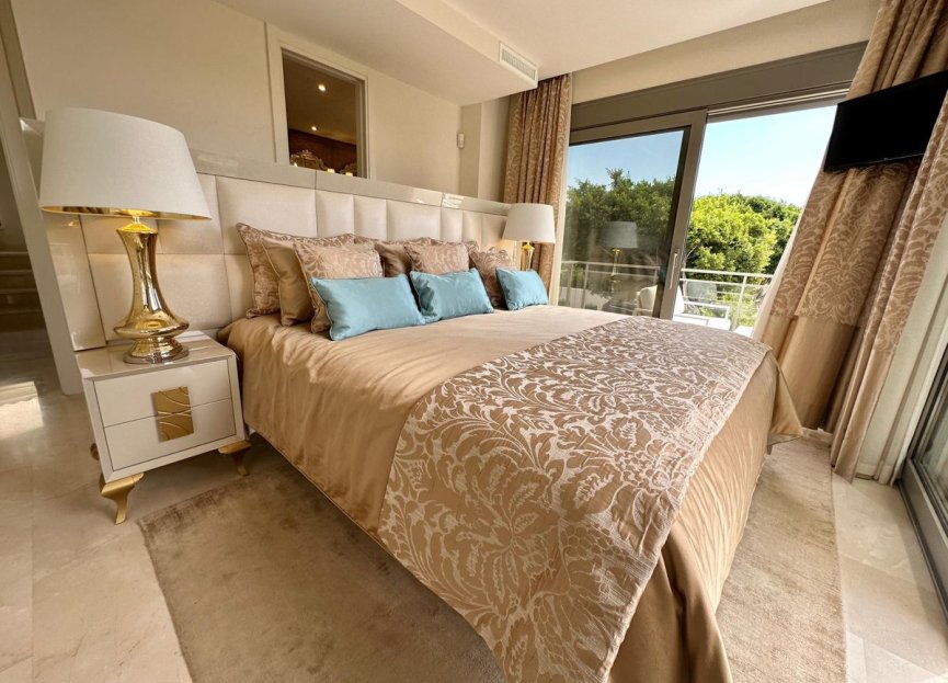 Resale - House - Detached Villa - Marbella - Marbella Centro