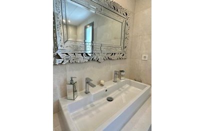 Resale - House - Detached Villa - Marbella - Marbella Centro