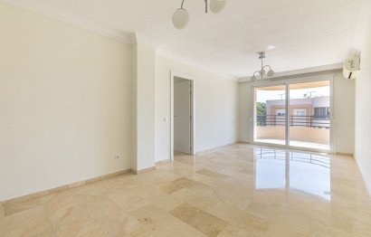 Resale - Apartment - Top Floor Apartment - Marbella - Marbella Centro