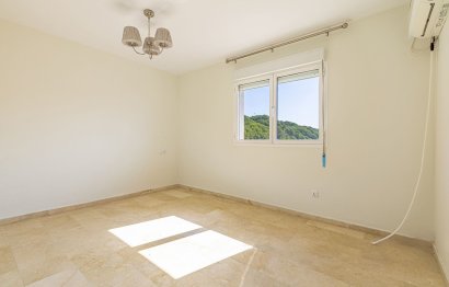 Resale - Apartment - Top Floor Apartment - Marbella - Marbella Centro