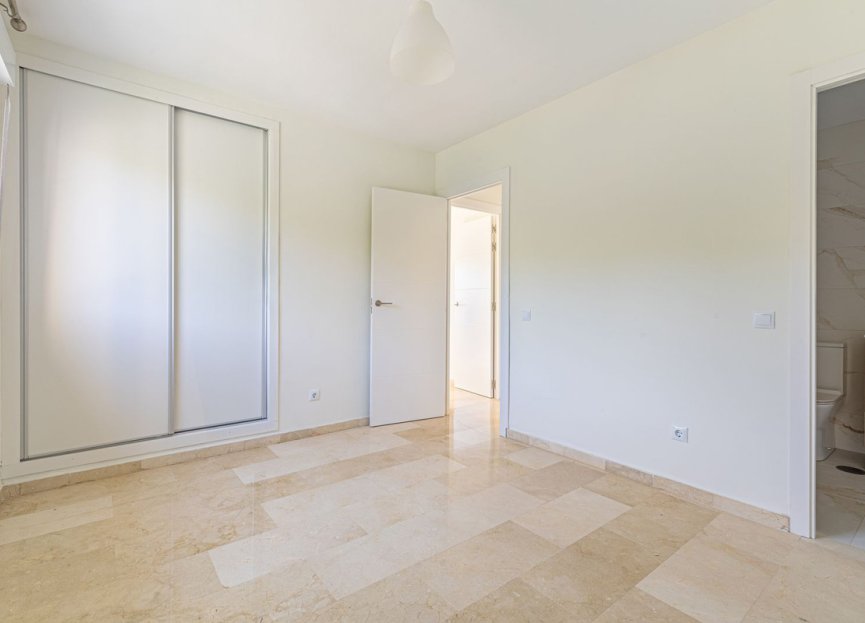 Resale - Apartment - Top Floor Apartment - Marbella - Marbella Centro