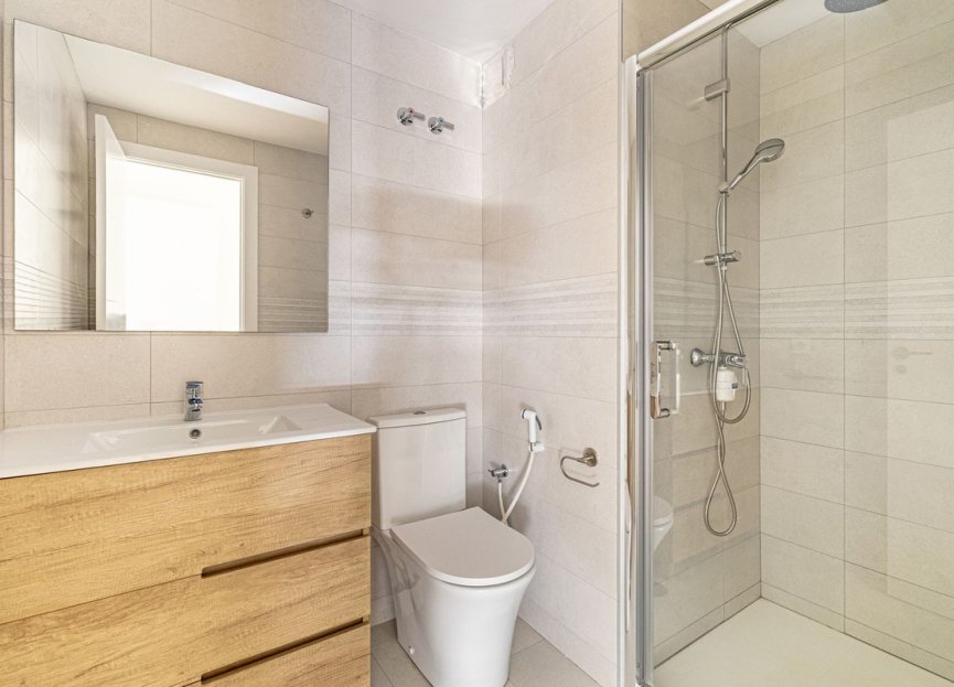 Resale - Apartment - Top Floor Apartment - Marbella - Marbella Centro