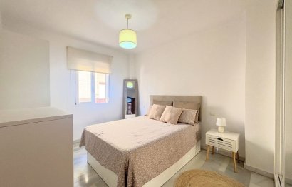 Resale - Apartment - Middle Floor Apartment - Estepona - Estepona Centro