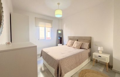 Resale - Apartment - Middle Floor Apartment - Estepona - Estepona Centro