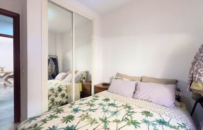 Resale - Apartment - Middle Floor Apartment - Estepona - Estepona Centro