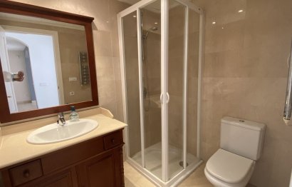 Resale - Apartment - Penthouse - Benahavís - Benahavís Centro