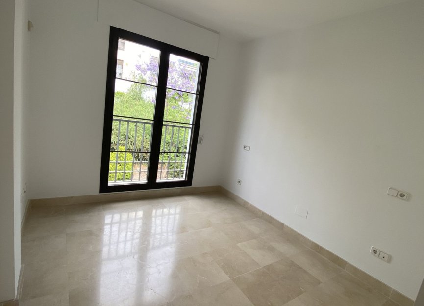 Resale - Apartment - Penthouse - Benahavís - Benahavís Centro