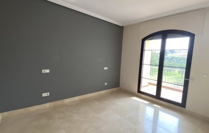 Resale - Apartment - Penthouse - Benahavís - Benahavís Centro