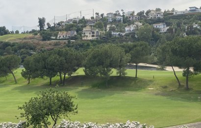 Resale - Apartment - Penthouse - Benahavís - Benahavís Centro