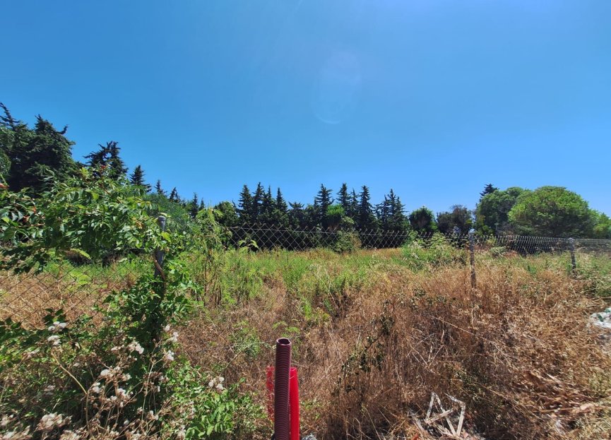 Resale - Plot - Residential Plot - Estepona - Estepona Centro