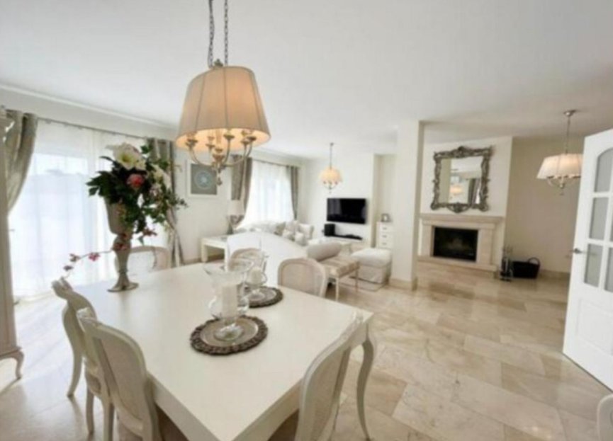 Reventa - House - Detached Villa - San Roque