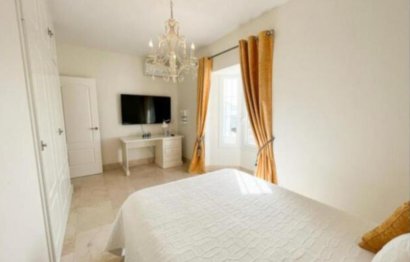 Reventa - House - Detached Villa - San Roque