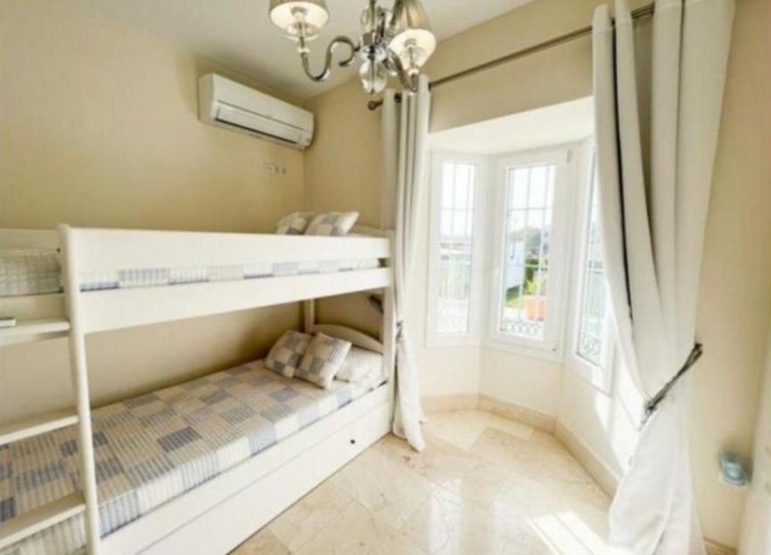 Reventa - House - Detached Villa - San Roque