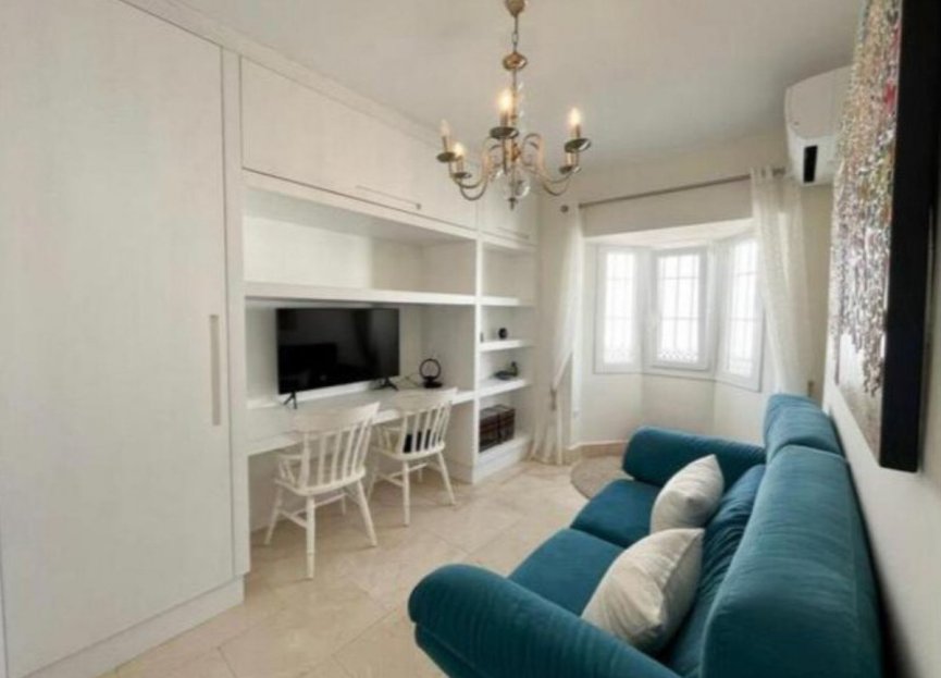 Reventa - House - Detached Villa - San Roque