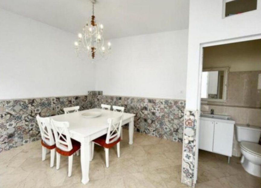 Reventa - House - Detached Villa - San Roque