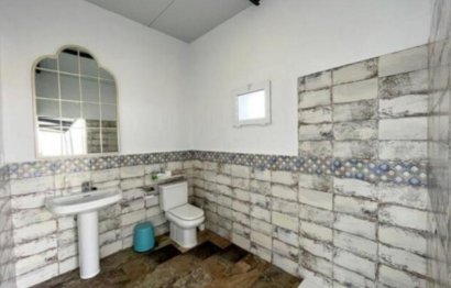 Reventa - House - Detached Villa - San Roque