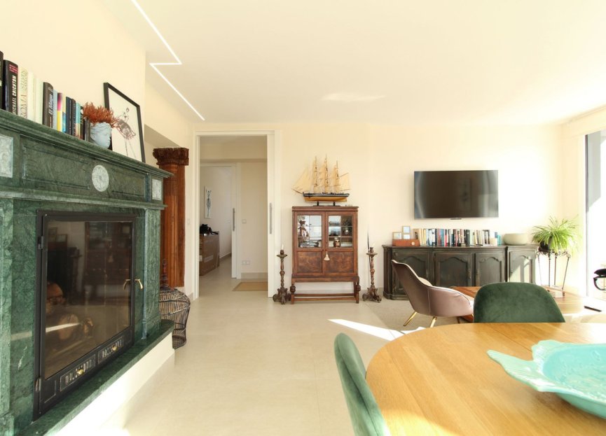 Resale - Apartment - Middle Floor Apartment - Marbella - Guadalmina Alta