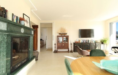 Resale - Apartment - Middle Floor Apartment - Marbella - Guadalmina Alta