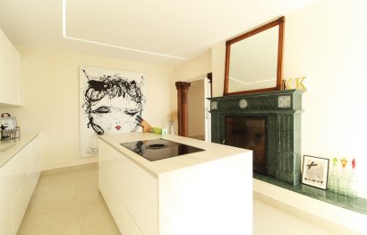 Resale - Apartment - Middle Floor Apartment - Marbella - Guadalmina Alta