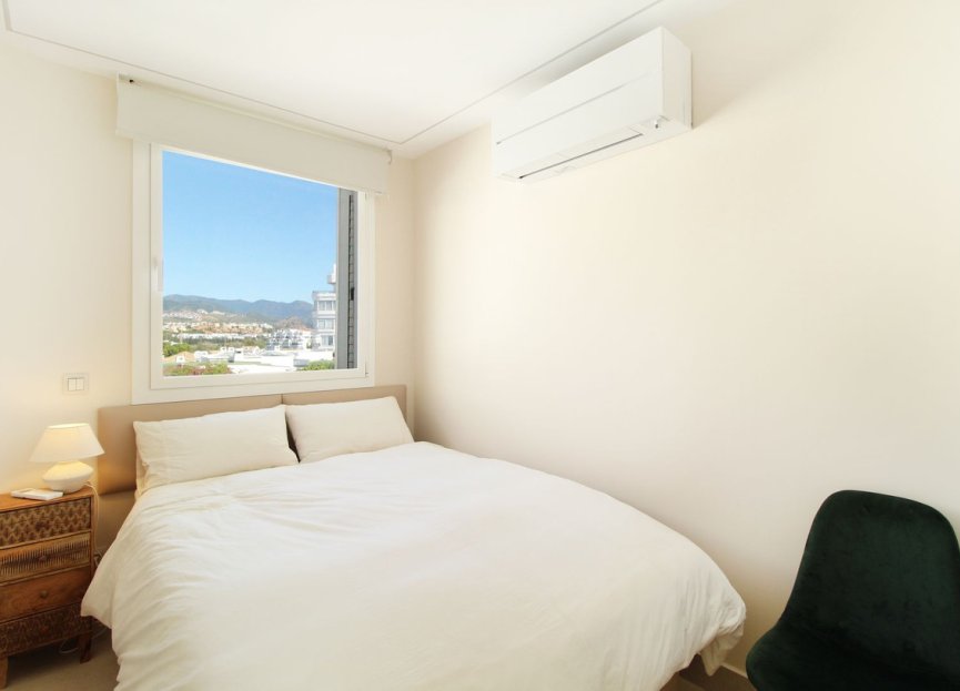 Resale - Apartment - Middle Floor Apartment - Marbella - Guadalmina Alta