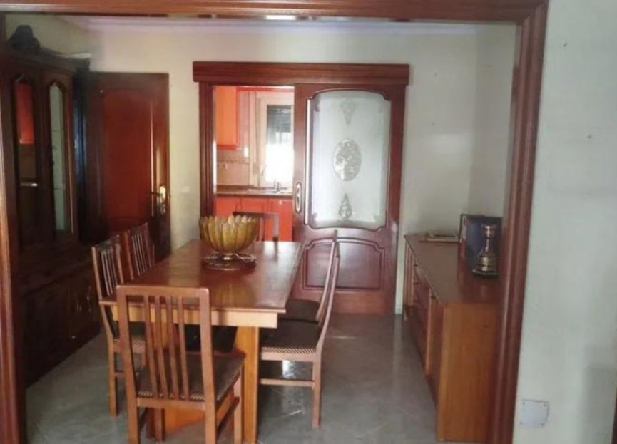 Resale - Apartment - Middle Floor Apartment - Marbella - Marbella Centro