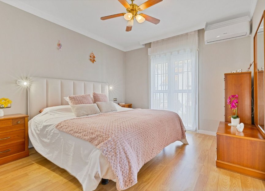 Resale - House - Semi-Detached House - Fuengirola - Fuengirola Centro