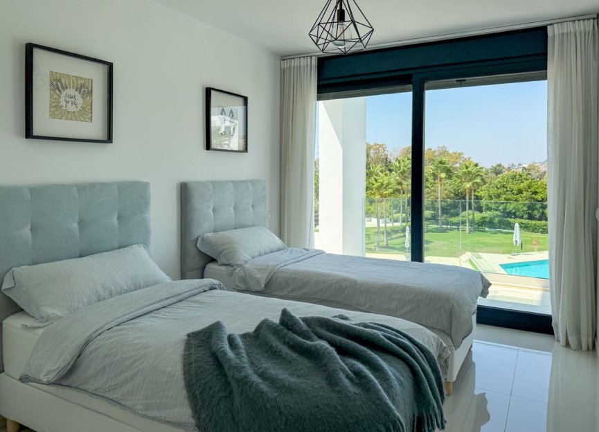 Reventa - Apartment - Penthouse - Estepona - Atalaya