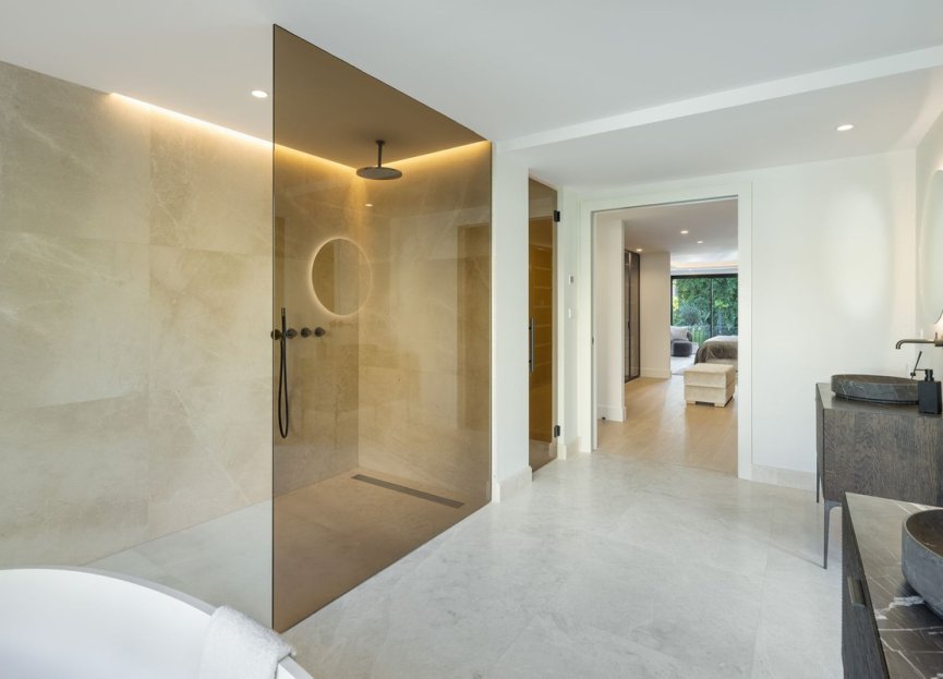 Reventa - House - Detached Villa - Marbella - Nueva Andalucia