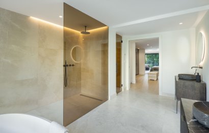 Reventa - House - Detached Villa - Marbella - Nueva Andalucia