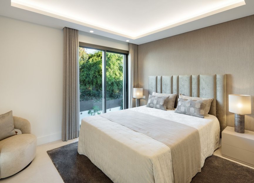 Reventa - House - Detached Villa - Marbella - Nueva Andalucia