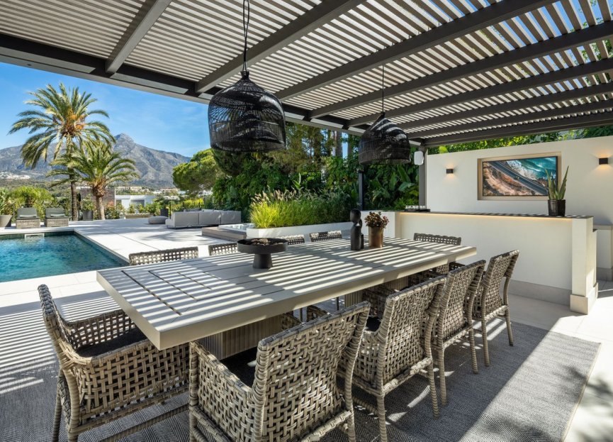 Reventa - House - Detached Villa - Marbella - Nueva Andalucia