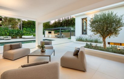 Reventa - House - Detached Villa - Marbella - Nueva Andalucia