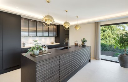 Reventa - House - Detached Villa - Marbella - Nueva Andalucia