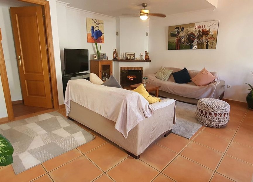Resale - House - Townhouse - Fuengirola - Fuengirola Centro