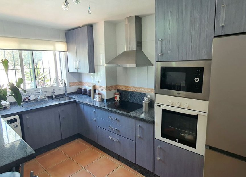 Resale - House - Townhouse - Fuengirola - Fuengirola Centro