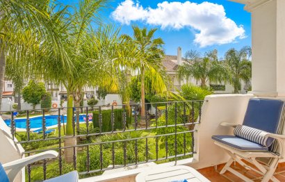 Resale - House - Townhouse - Marbella - Nueva Andalucia